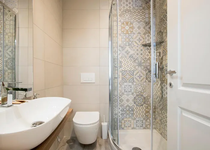 דירה Domus White