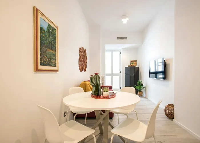 דירה Domus White *