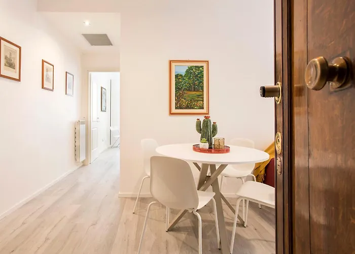 Domus White דירה *