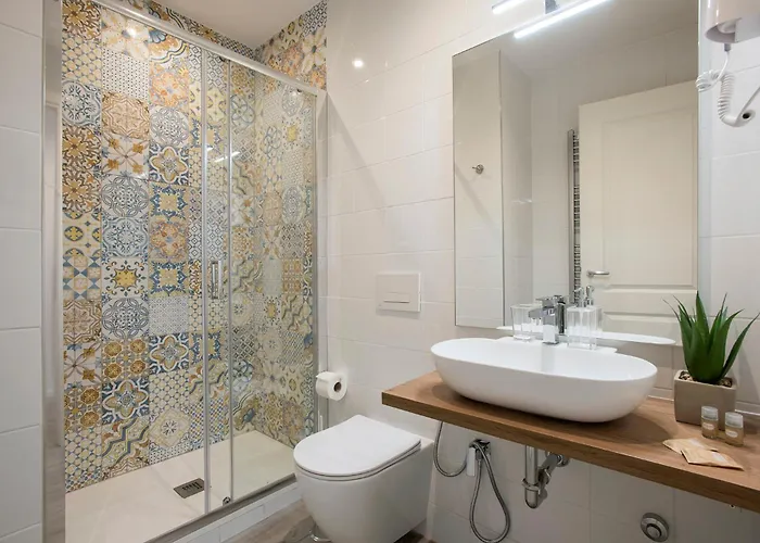 Domus White